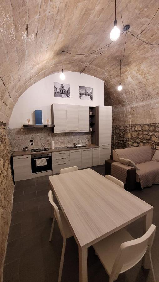 הוילה פלאצולו אקריידה Casa Vittoria מראה חיצוני תמונה